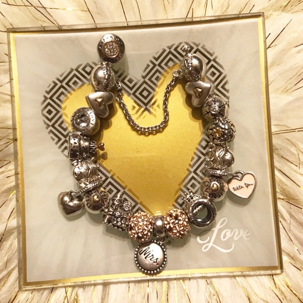 Complete Pandora Charms Bracelet